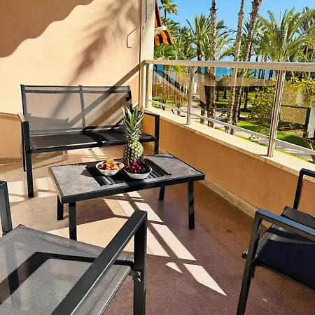 El Palmeral- Vistas, Sea View, Seasonal Pool Apartment Torrevieja