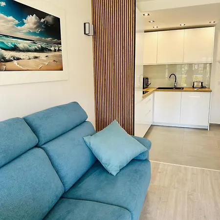 Apartment El Palmeral- Vistas, Sea View, Seasonal Pool